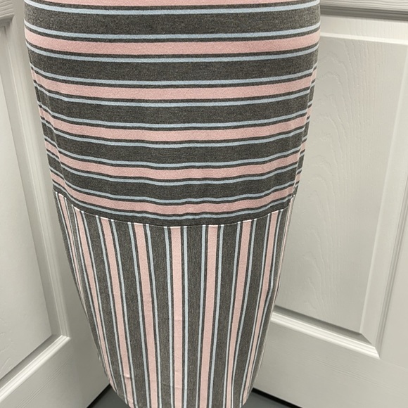 LuLaRoe New Pink Gray Blue Striped Julia Dress NWT - Picture 4 of 10